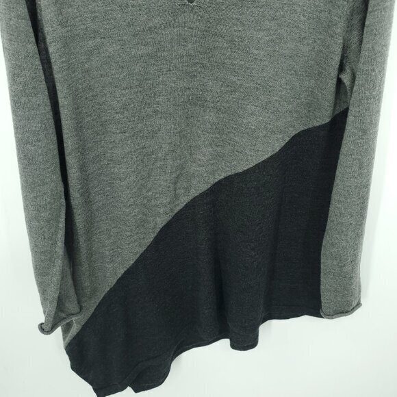 Eileen Fisher 100% Merino Wool V-neck Asymmetrical Sweater S Gray/Black - Picture 8 of 16